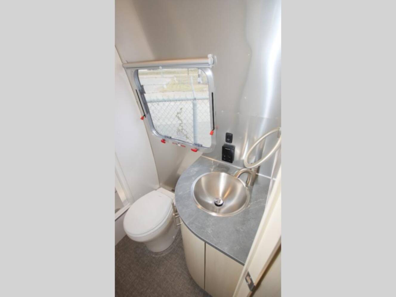 A photo of this 2026 Airstream Flying Cloud 30FB Bunk