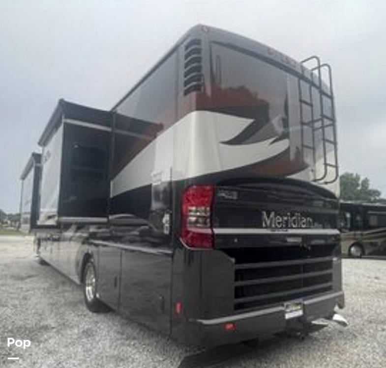 2015 Itasca Meridian 40R in corry PA