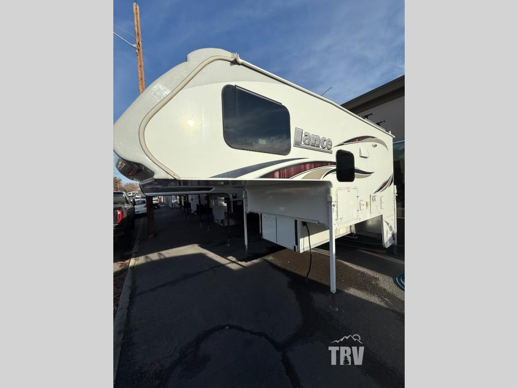 2020 Lance Lance Truck Campers 855S RV