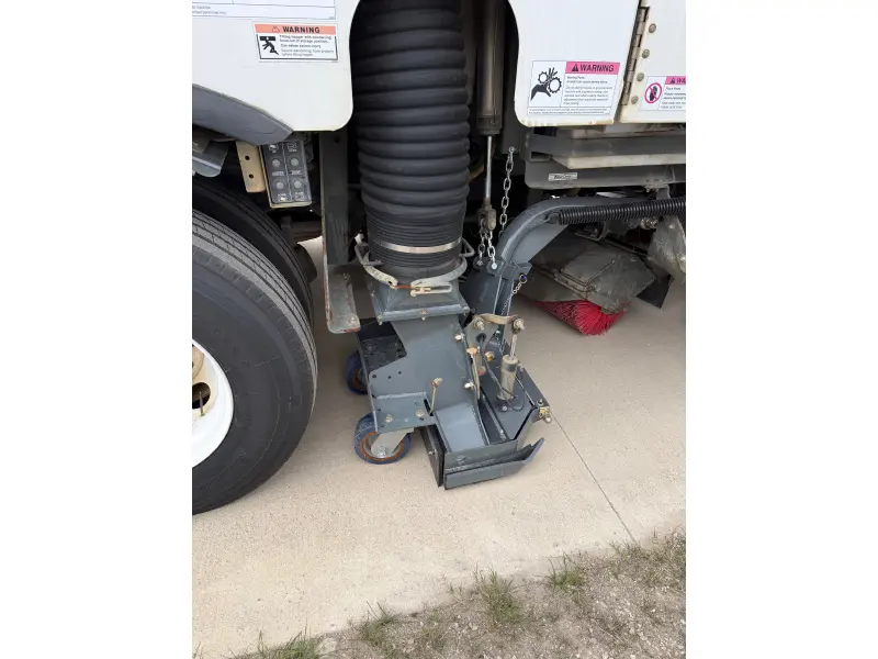 2018 ELGIN WHIRLWIND