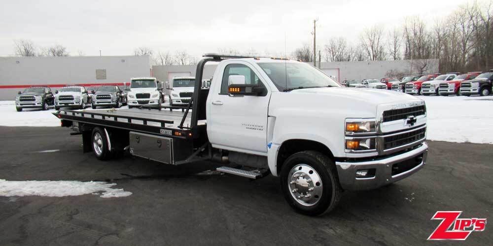 2023 CHEVROLET SILVERADO 6500HD in New Hampton, IA