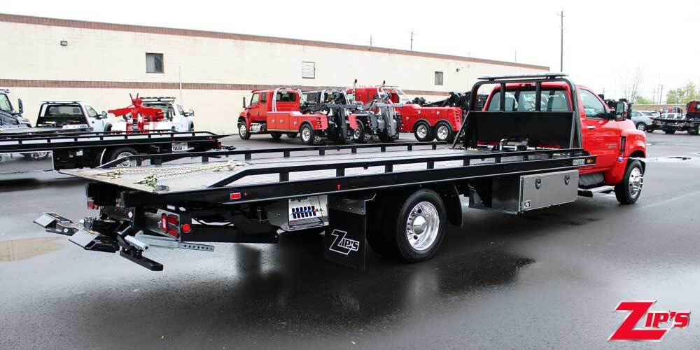 2023 CHEVROLET SILVERADO 6500HD in New Hampton, IA