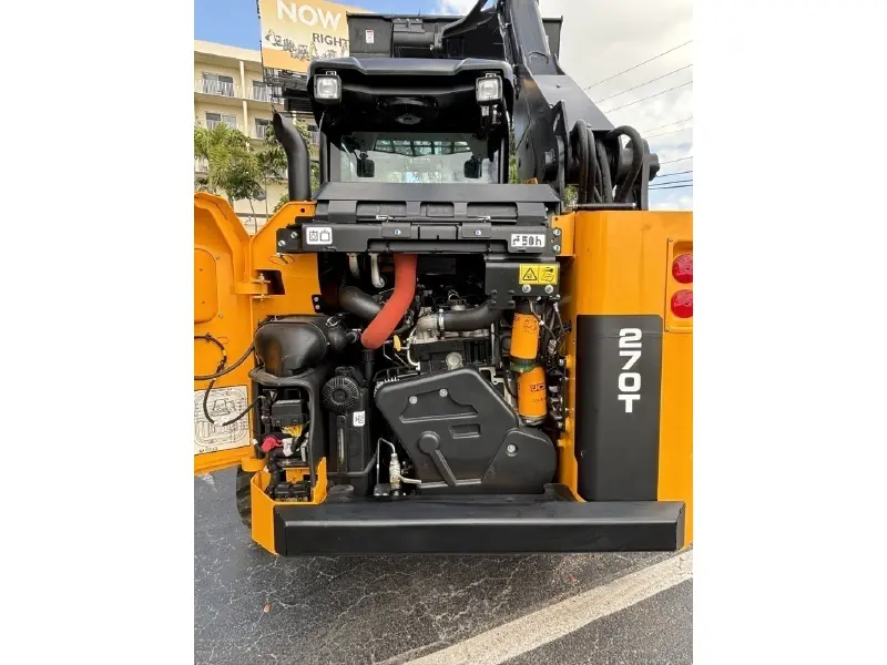 2025 JCB 270T