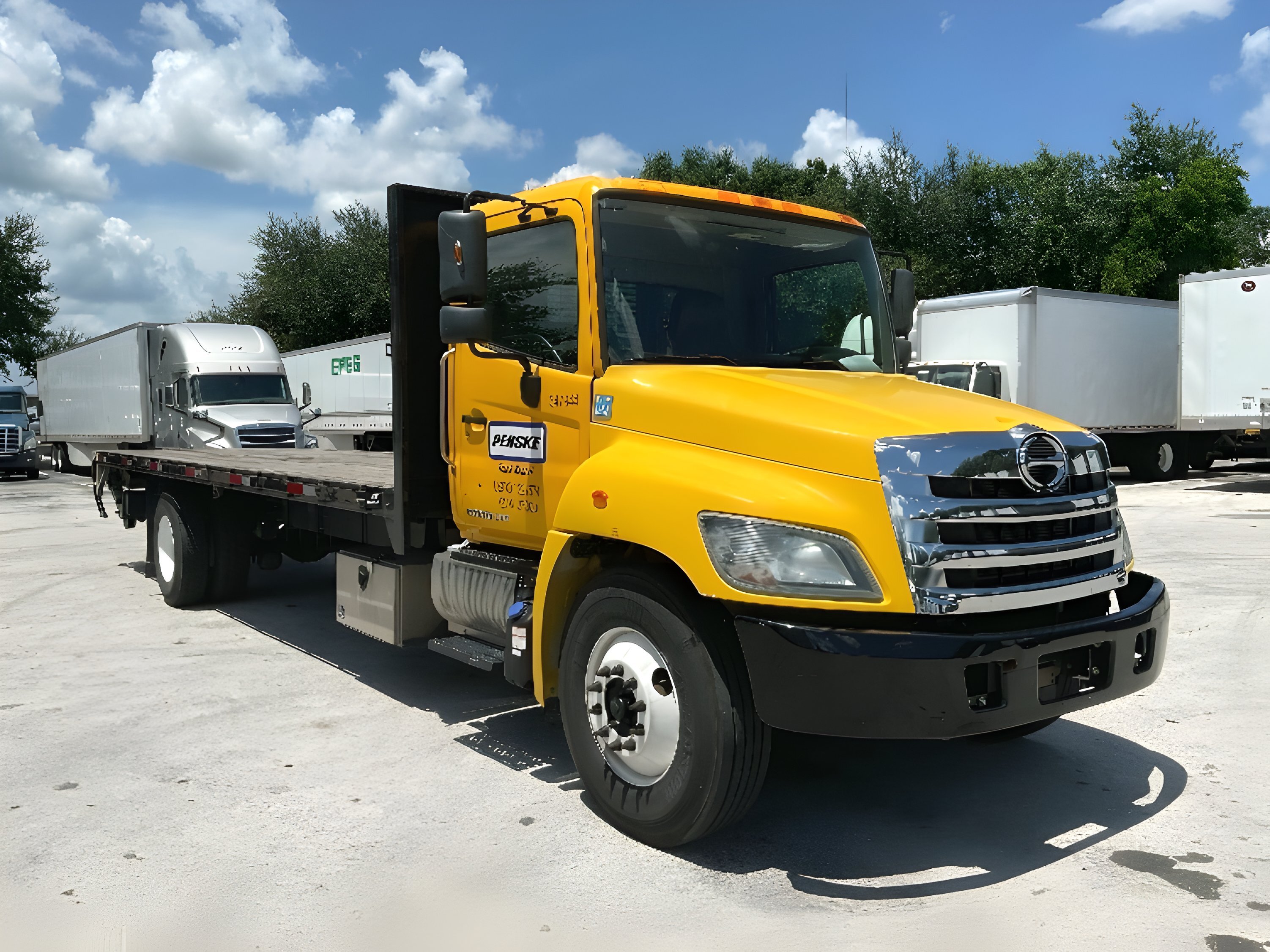 2020 HINO 338 in Sarasota, FL