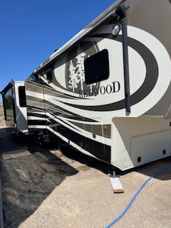 2014 Redwood CROSSROADS 38GK RV