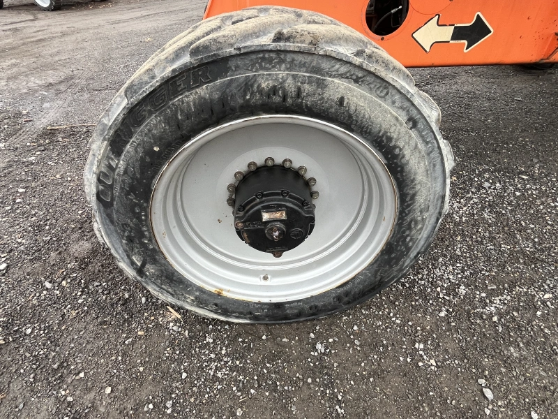 2007 JLG 1250AJP