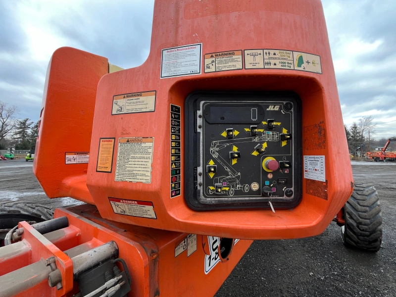 2007 JLG 1250AJP