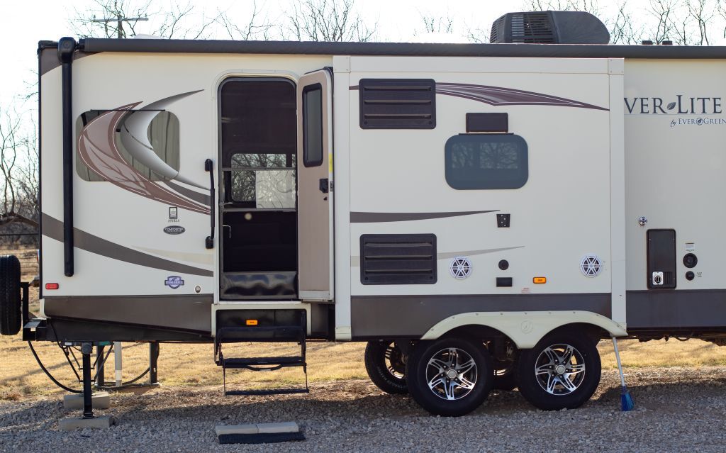 2015 Evergreen EVER-LITE 291RLS in electra TX