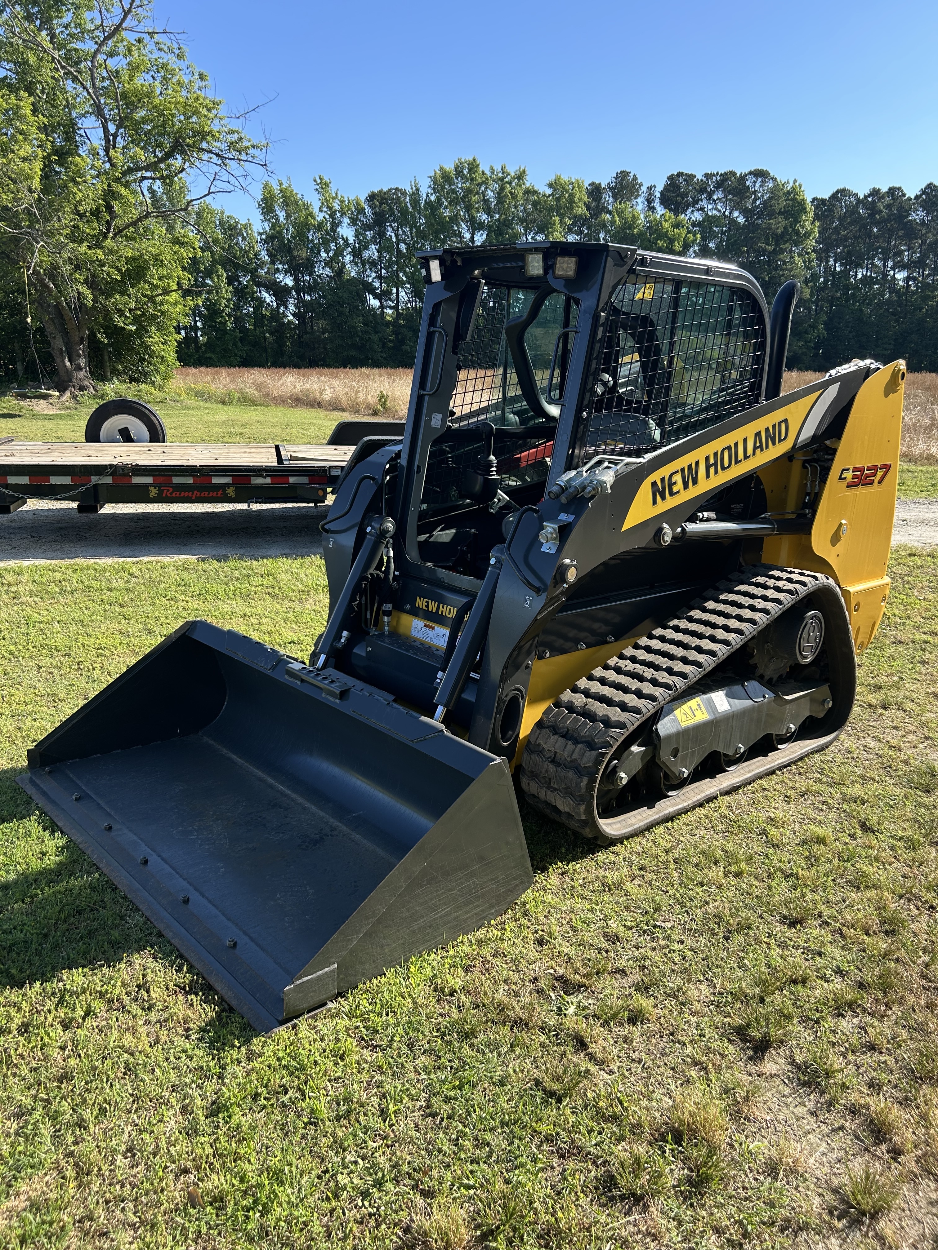 2024 NEW HOLLAND C327 in Wendell, NC