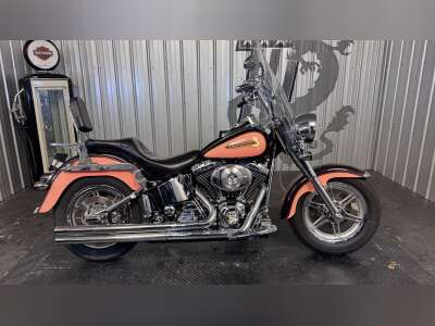 Livro - Harley Davidson. Cento Anni Di Moto Formidabili. Ediz Livro - Harley Davidson. Cento Anni Di Moto Formidabili. Ediz