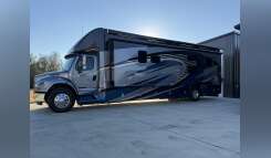 2020 Newmar SUPER STAR 4058 RV