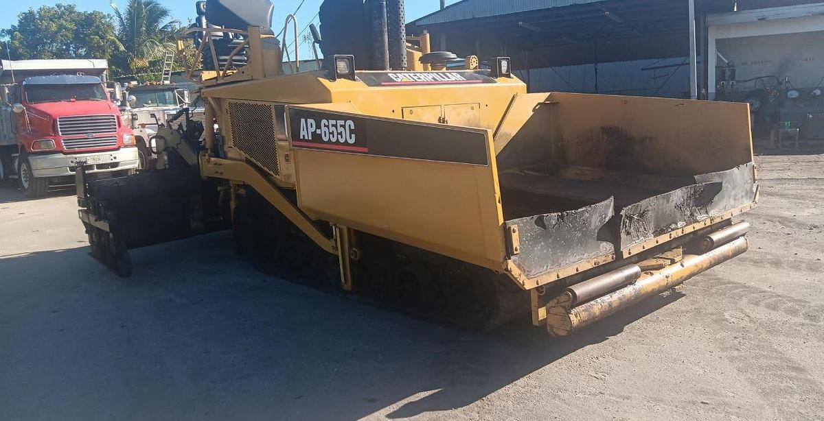 2004 CATERPILLAR AP-655C in Fort Lauderdale, FL