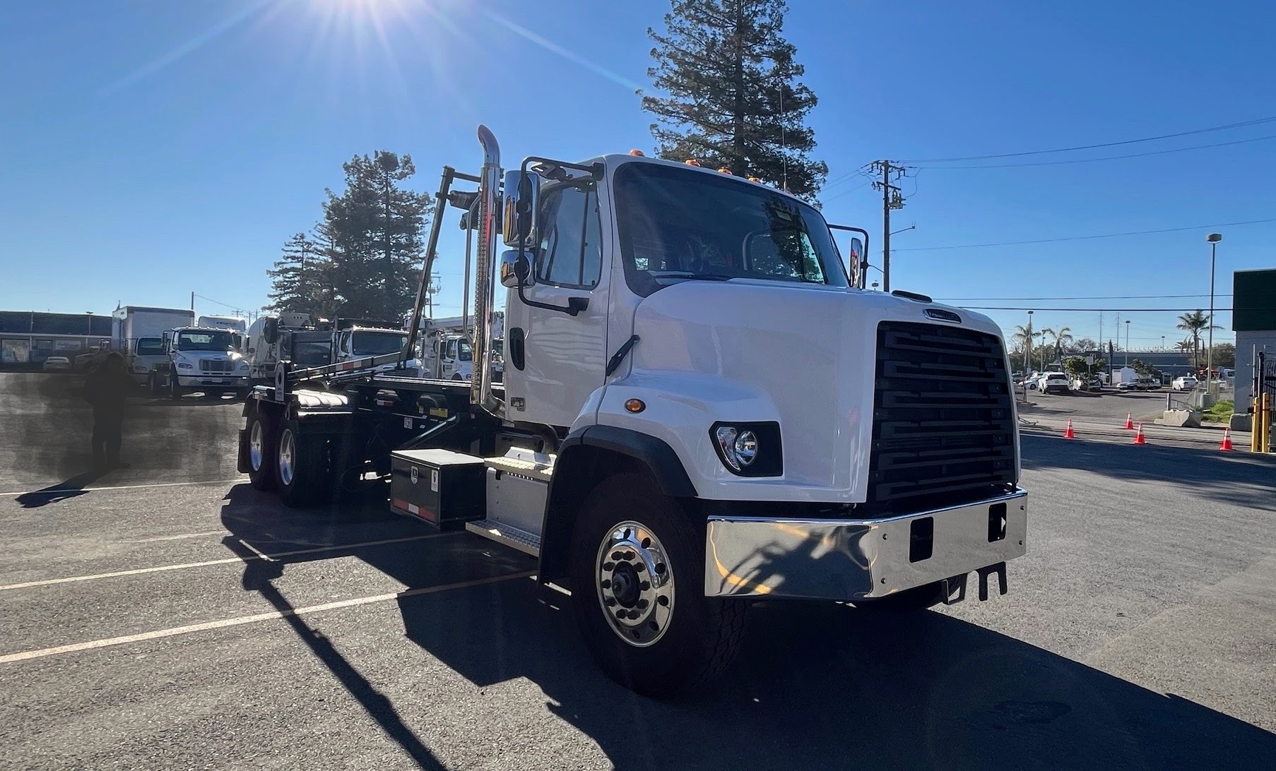 2025 FREIGHTLINER 108 SD in Oakland, CA