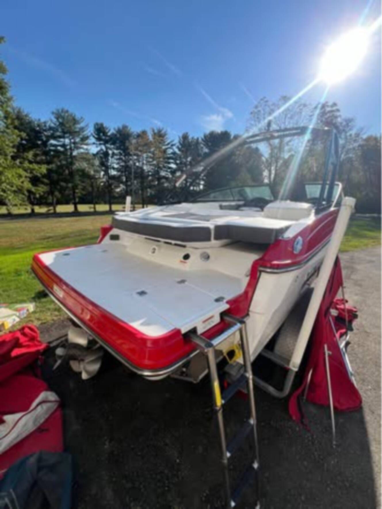 A photo of this 2018 Monterey 238ss