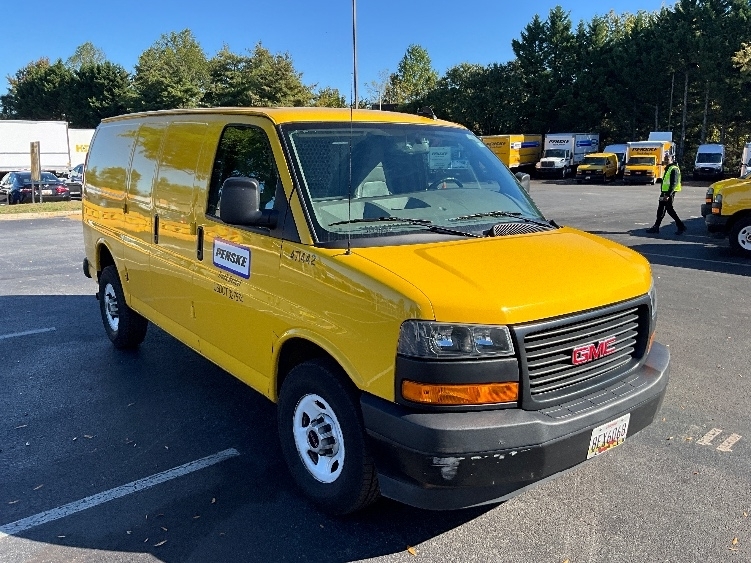 2022 GMC SAVANA in Capitol Heights, MD