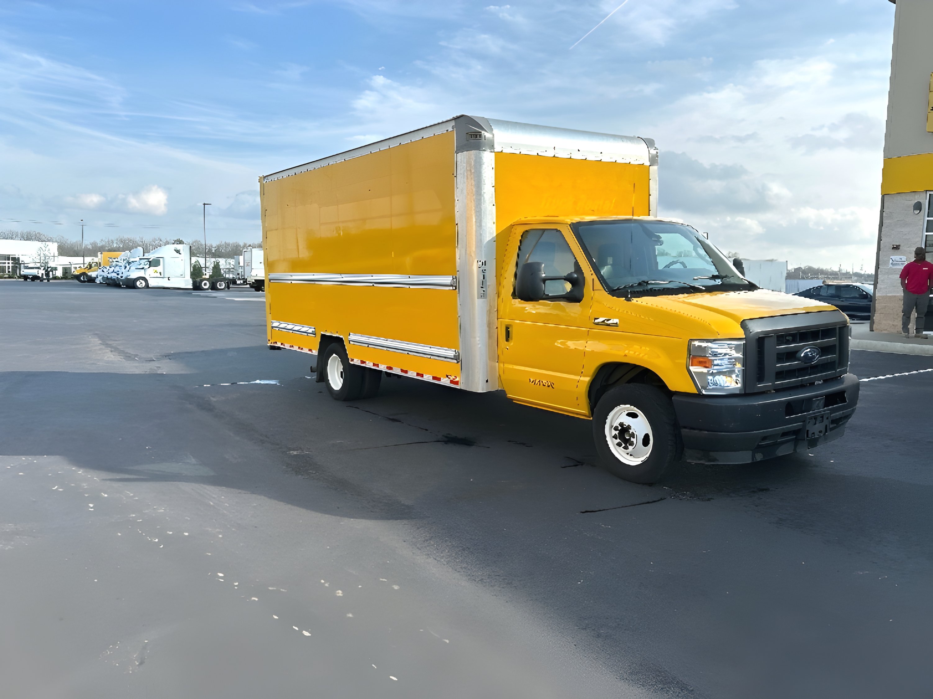 2022 FORD ECONOLINE in Madison, AL