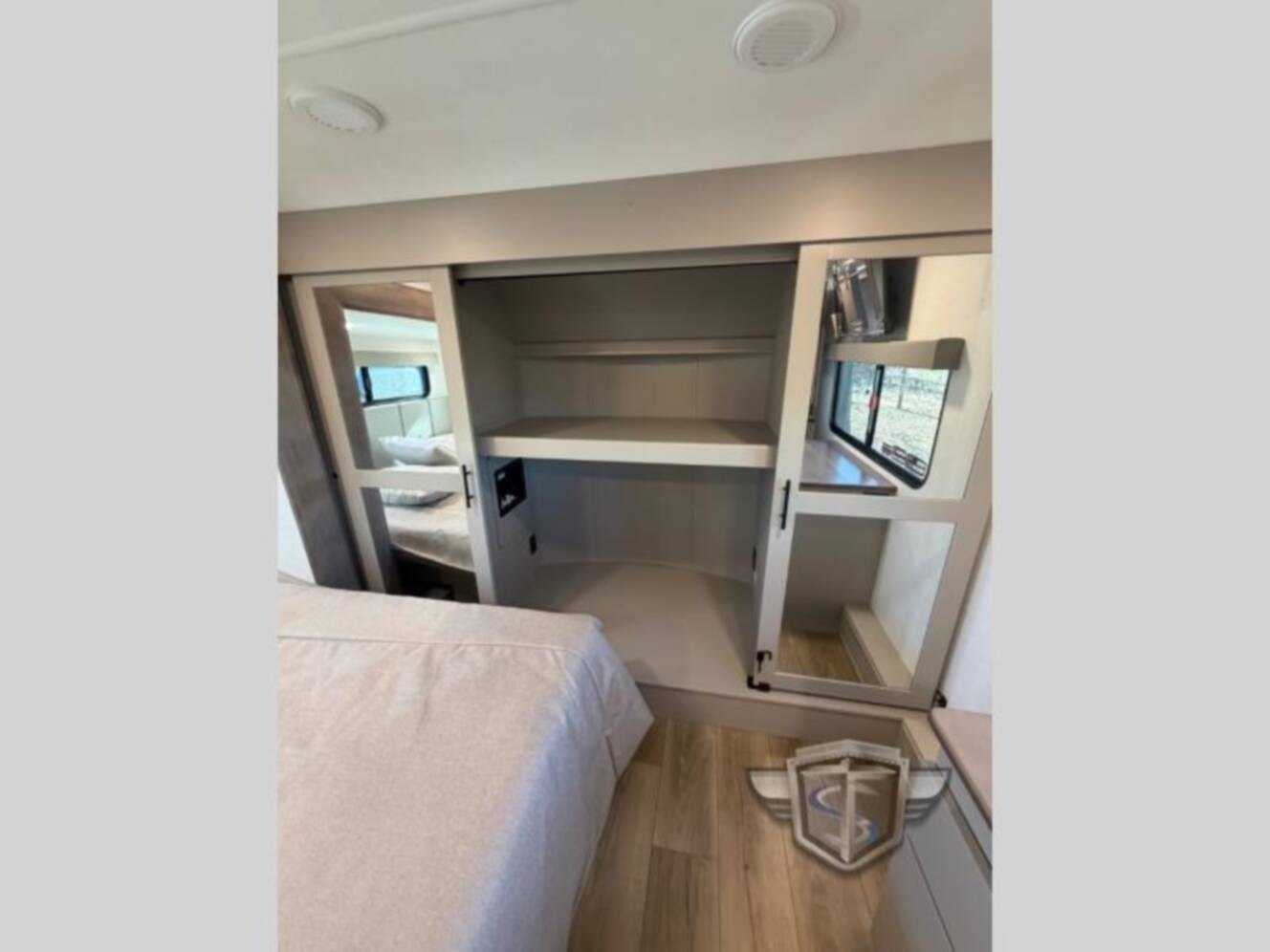 A photo of this 2026 Alliance Rv Valor 40V13