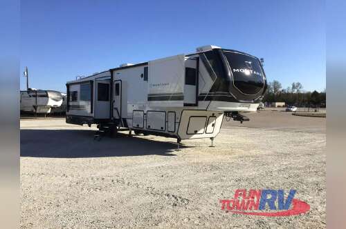 2026 Keystone Rv Montana 3781RL in amarillo TX