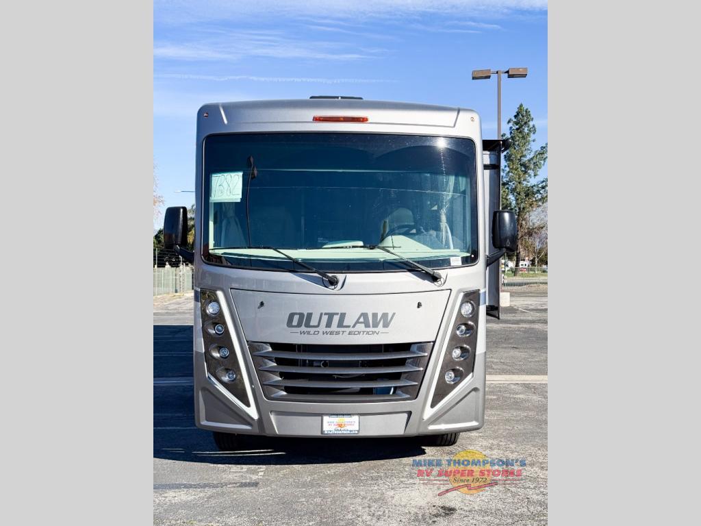 2026 Thor Motor Coach Outlaw Wild West Edition 38K in colton CA