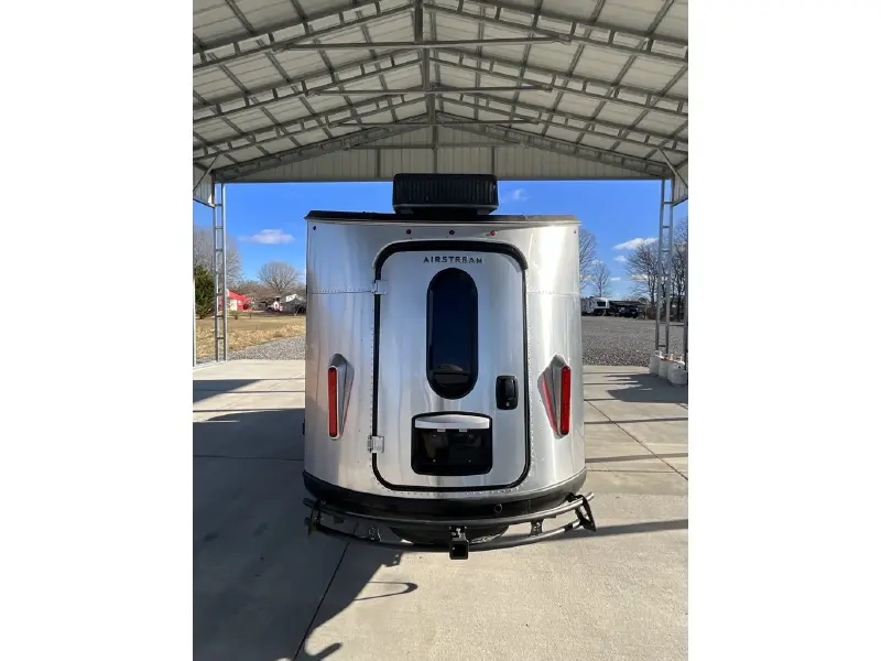 2019 AIRSTREAM BASECAMP X