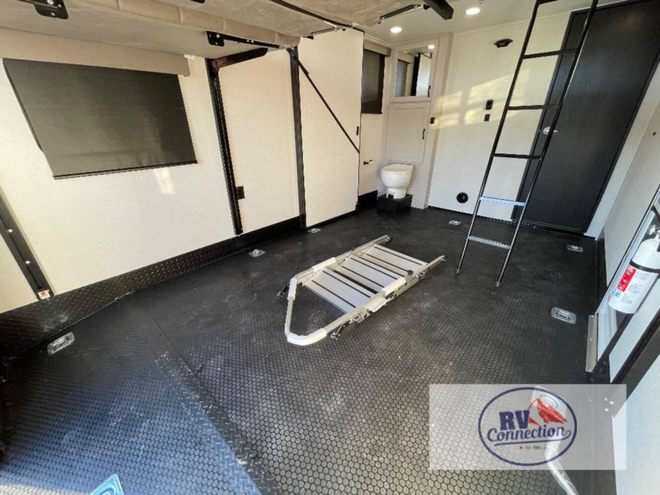 A photo of this 2026 Jayco Seismic 395