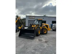 2026 JCB 427 Wheel Loader