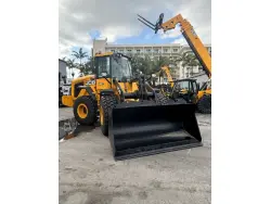2026 JCB 427 Wheel Loader