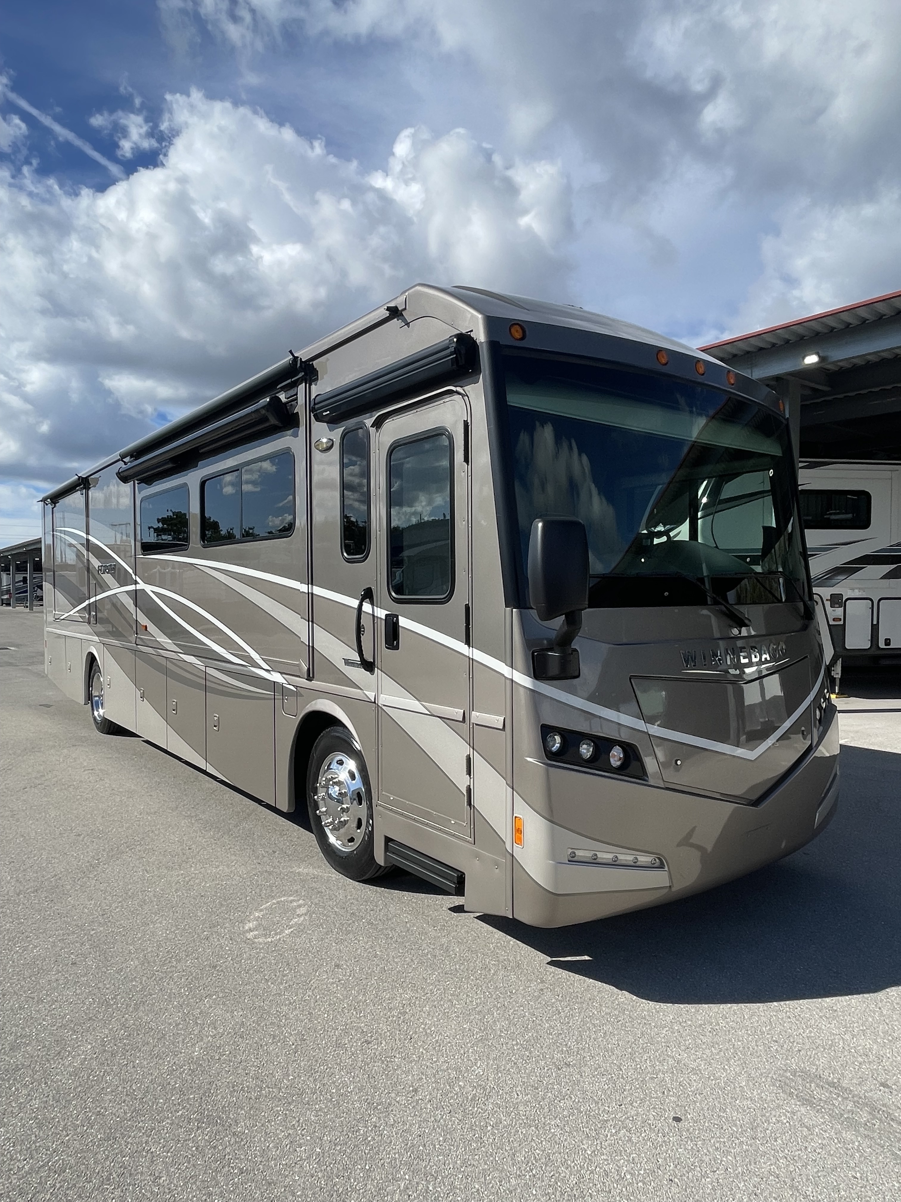 2017 Winnebago FORZA 36G RV
