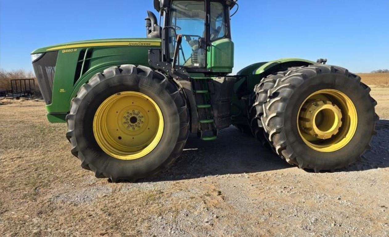 2014 JOHN DEERE 9460R in Unincorporated, OK