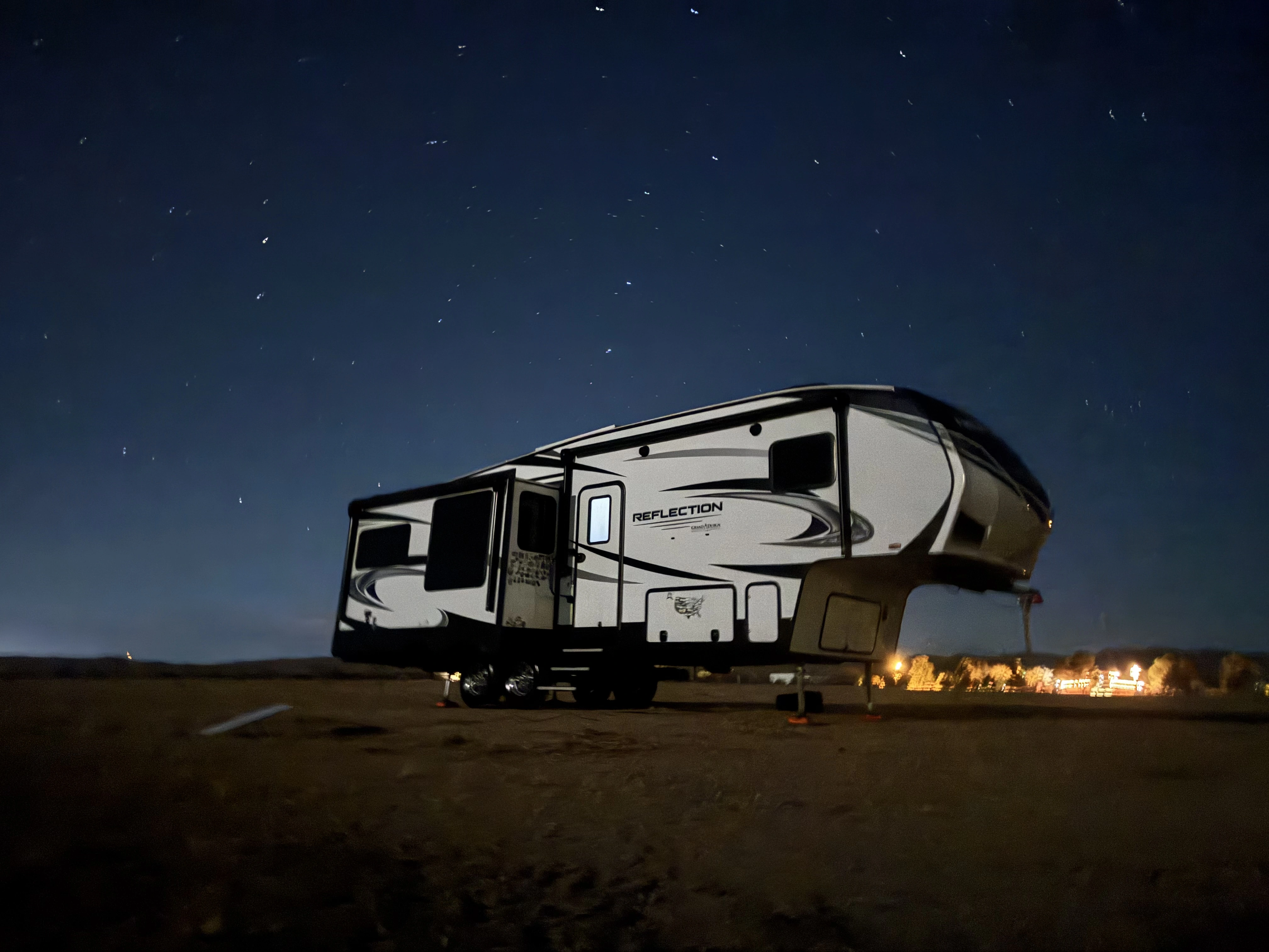 2021 Grand Design REFLECTION 303RLS RV