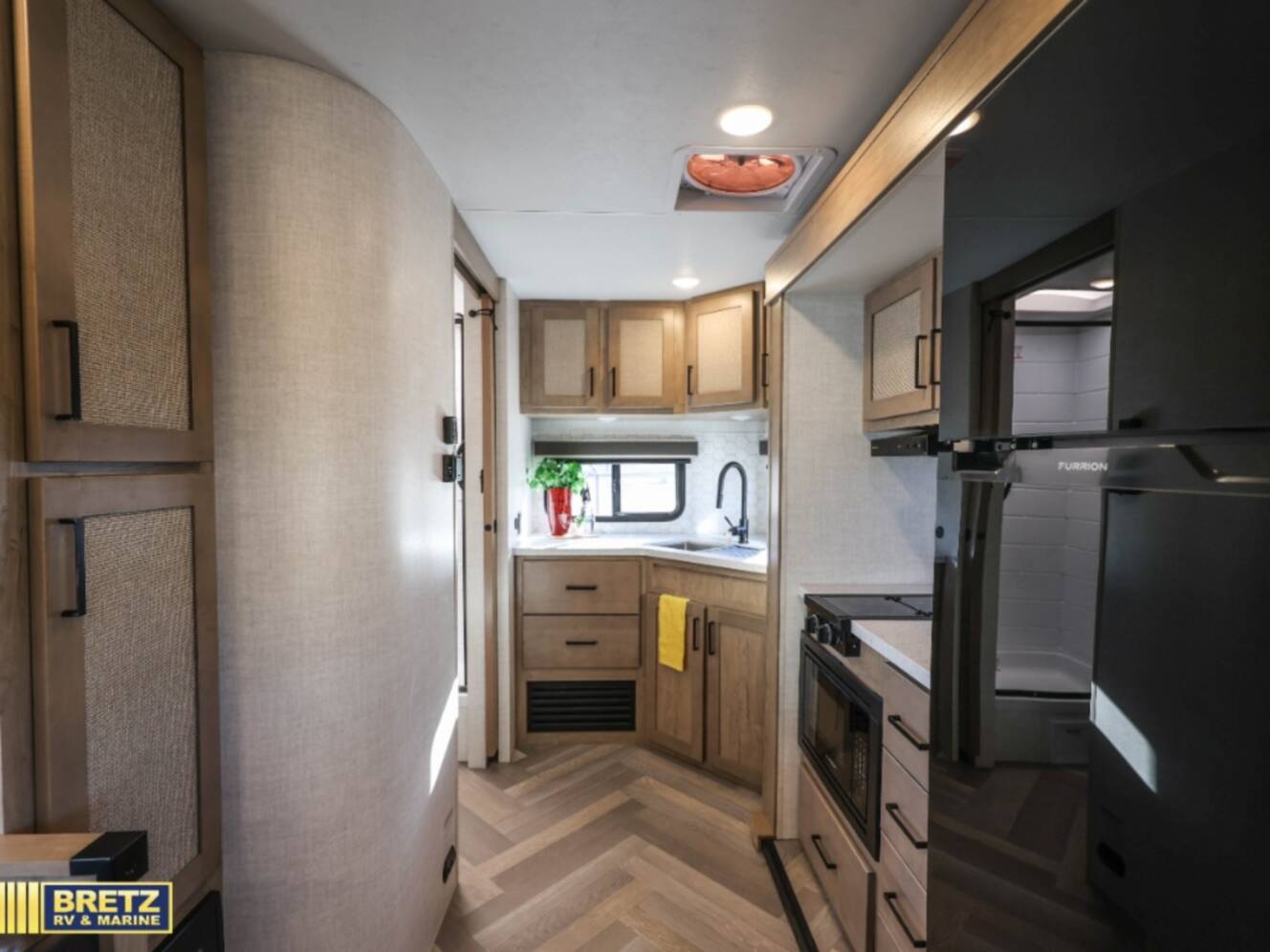 A photo of this 2025 Ember Rv E-Series 22MLQ