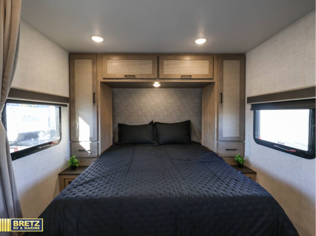 A photo of this 2025 Ember Rv E-Series 22MLQ