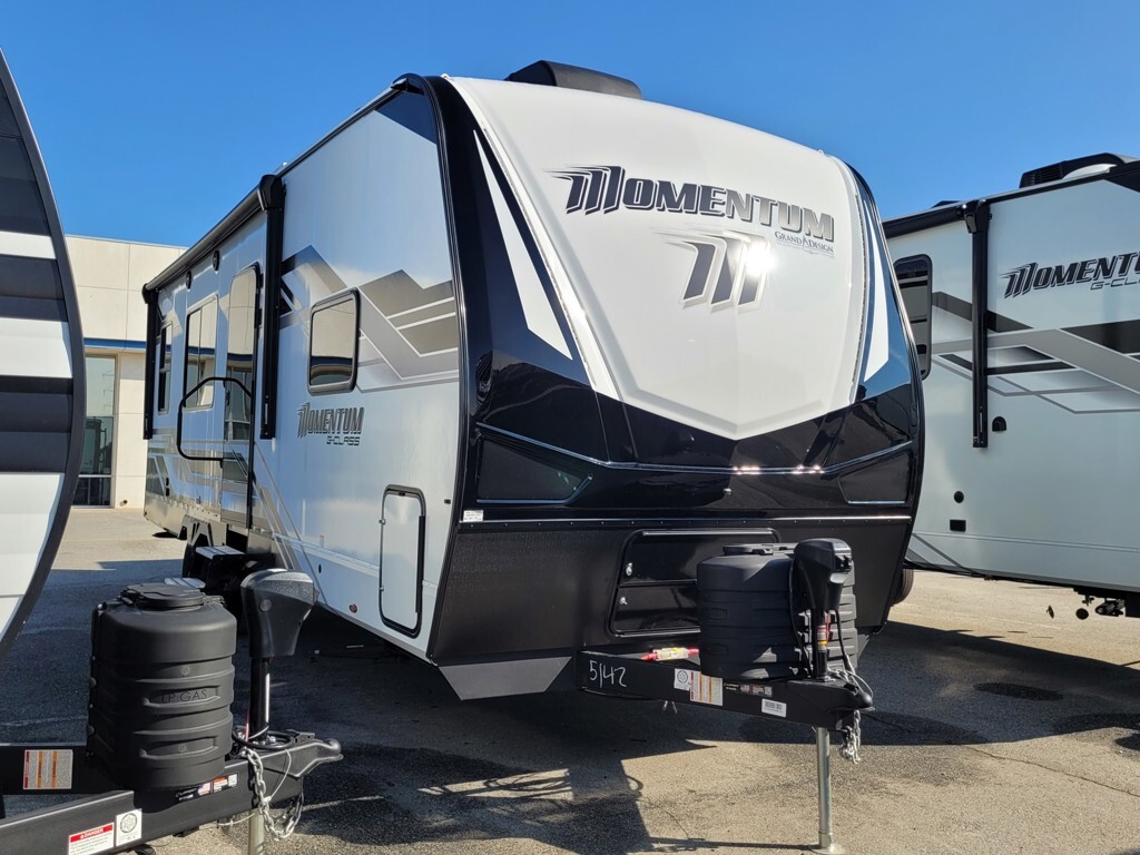 2026 Grand Design Momentum G-Class 27G in bakersfield CA