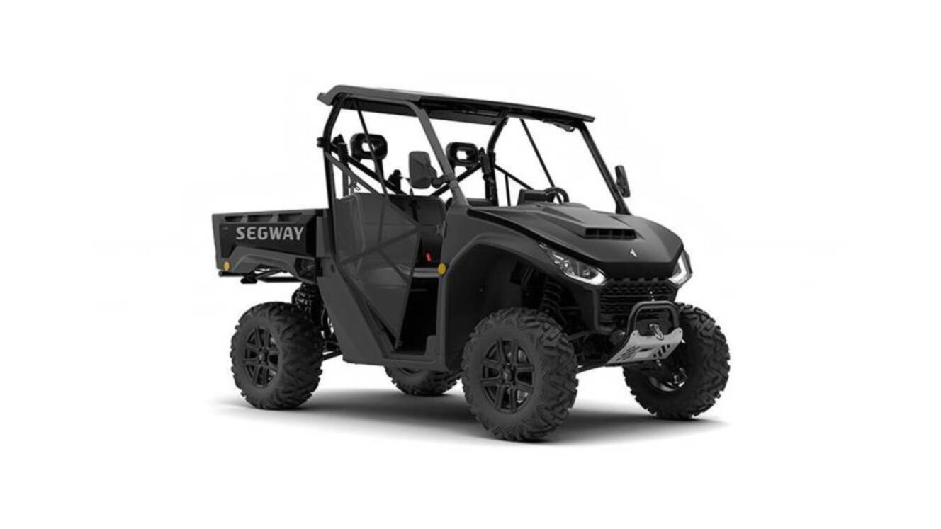 A photo of this 2025 Segway UT6 P