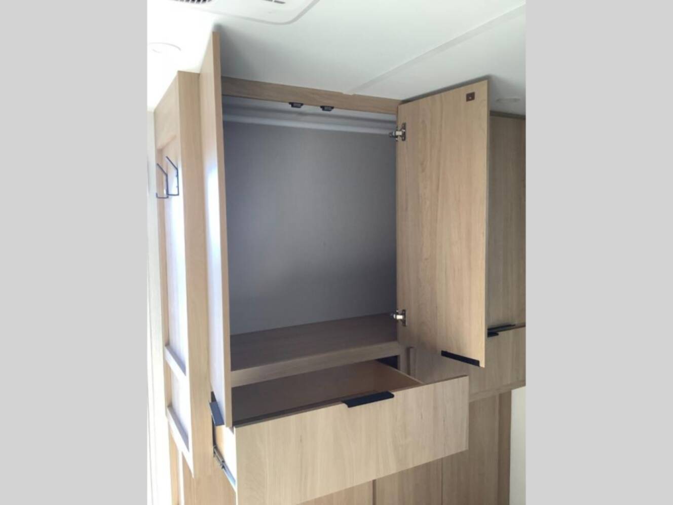 A photo of this 2026 Winnebago Thrive 26FKD