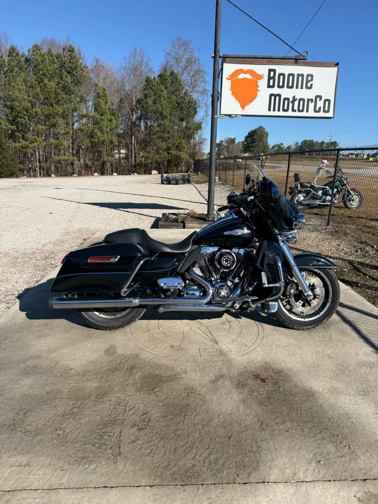 2014 Harley-Davidson FLHTK ULTRA LIMITED ULTRA LIMITED in Franklinton, NC