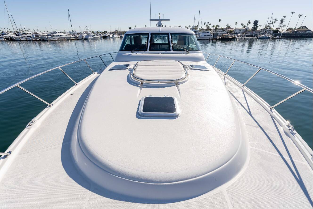 A photo of this 2006 Tiara Yachts 5200 Sovran Salon