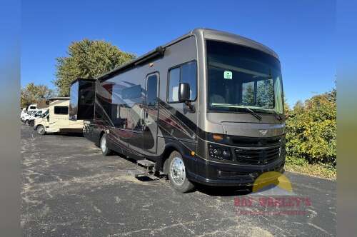 2020 Fleetwood Rv Bounder 33C in north east PA