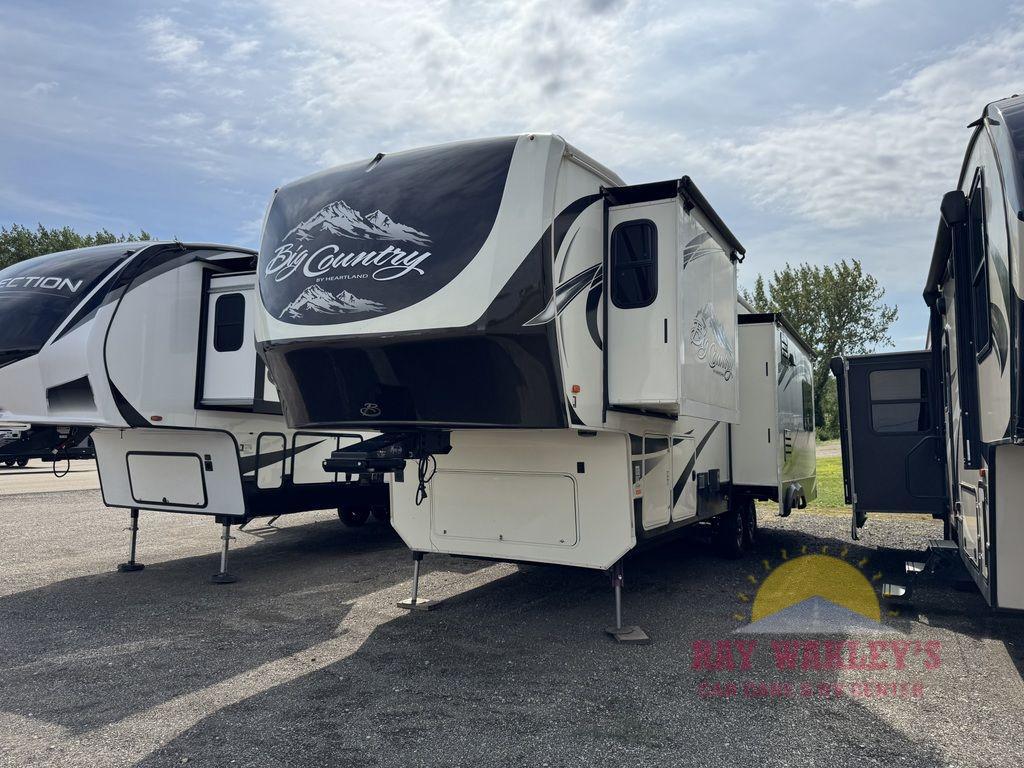 2015 Heartland Big Country 3070 RE in north east PA