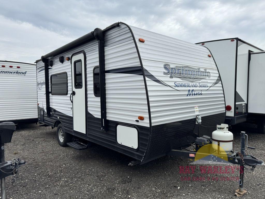 2017 Keystone Rv Summerland Mini 1700FQ in north east PA
