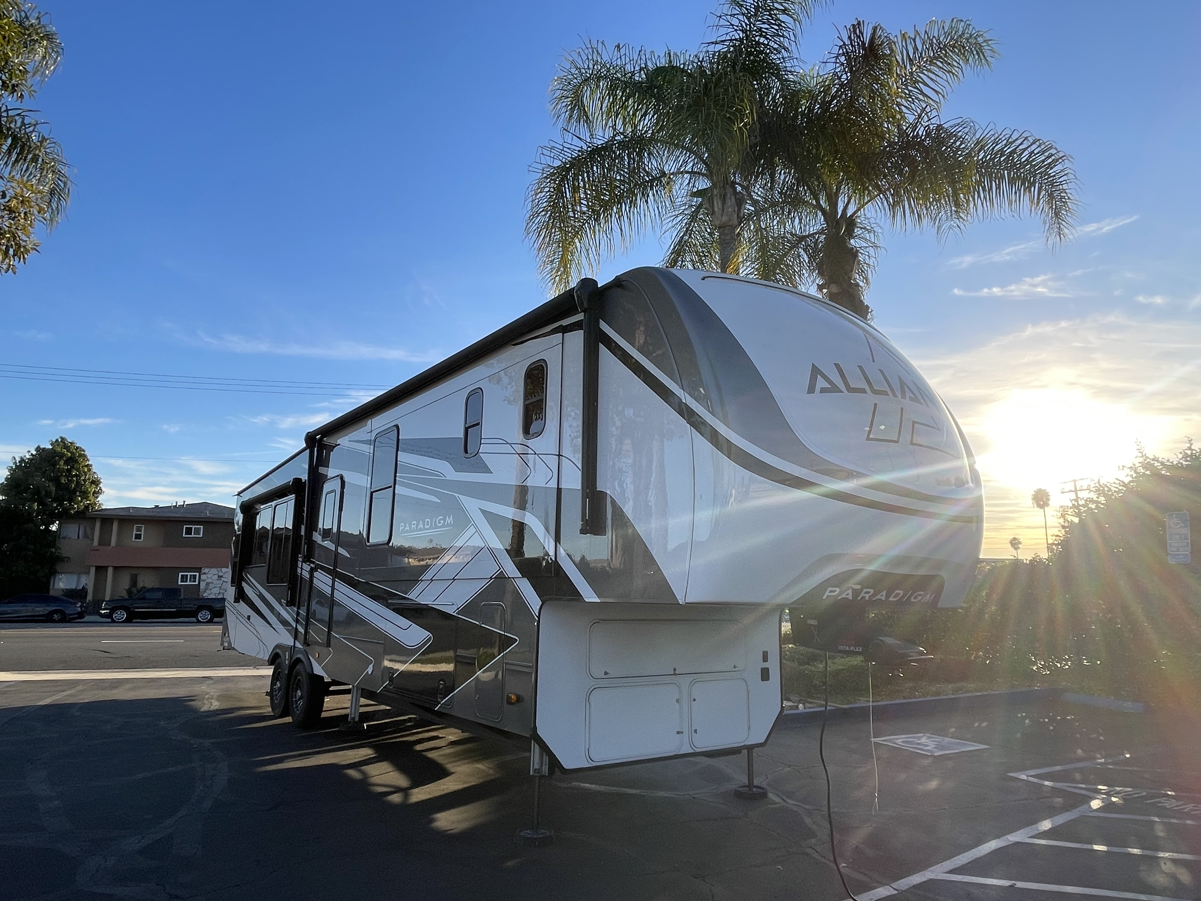 2024 Alliance Rv PARADIGM 370FB RV