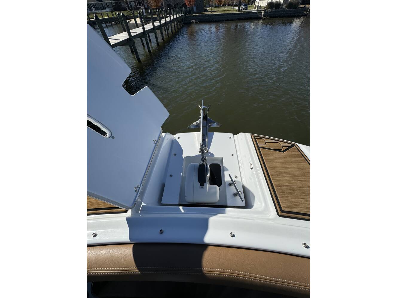A photo of this 2023 Four Winns Hd Series