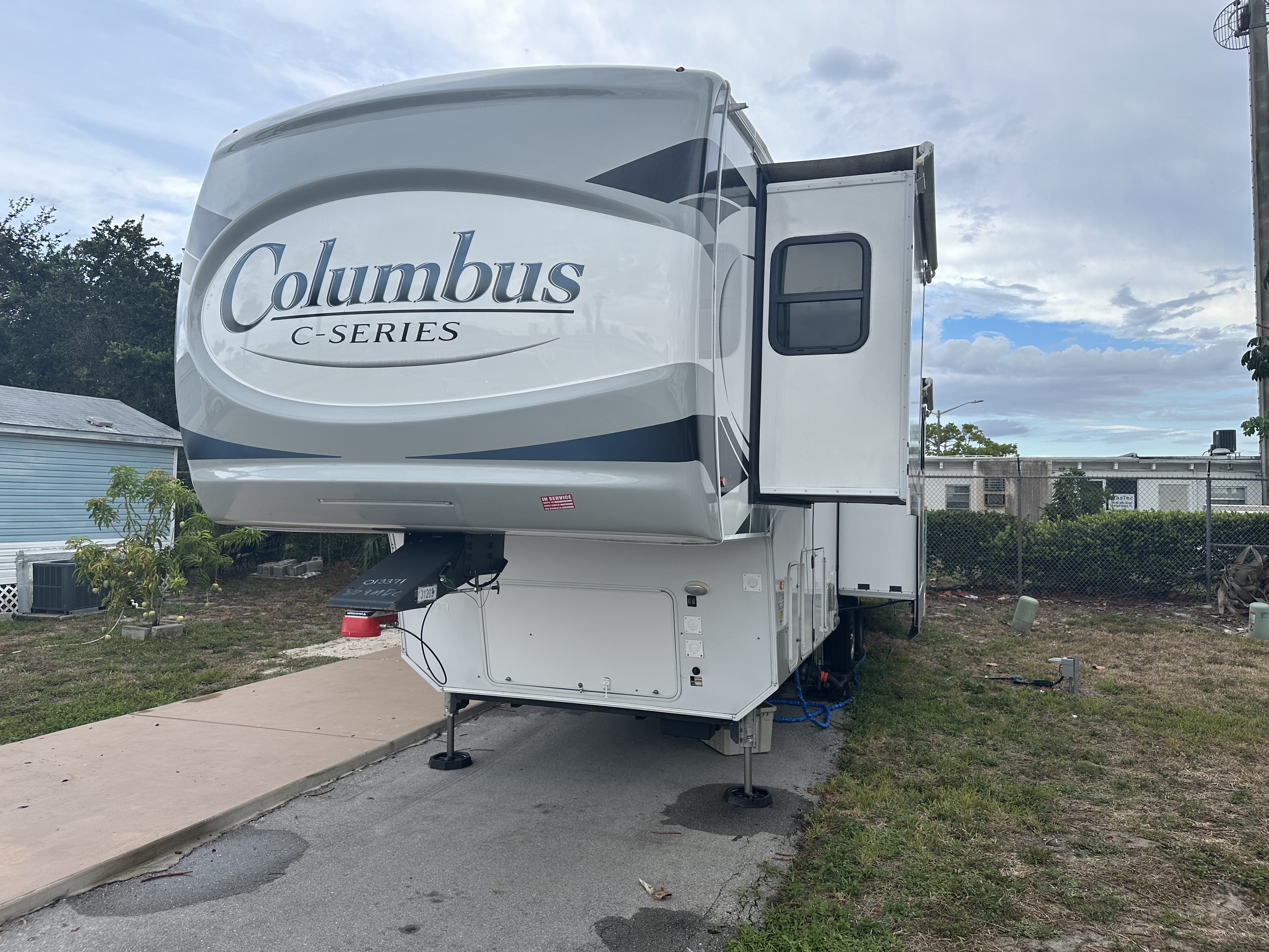 2022 Forest River PALOMINO COLUMBUS RV