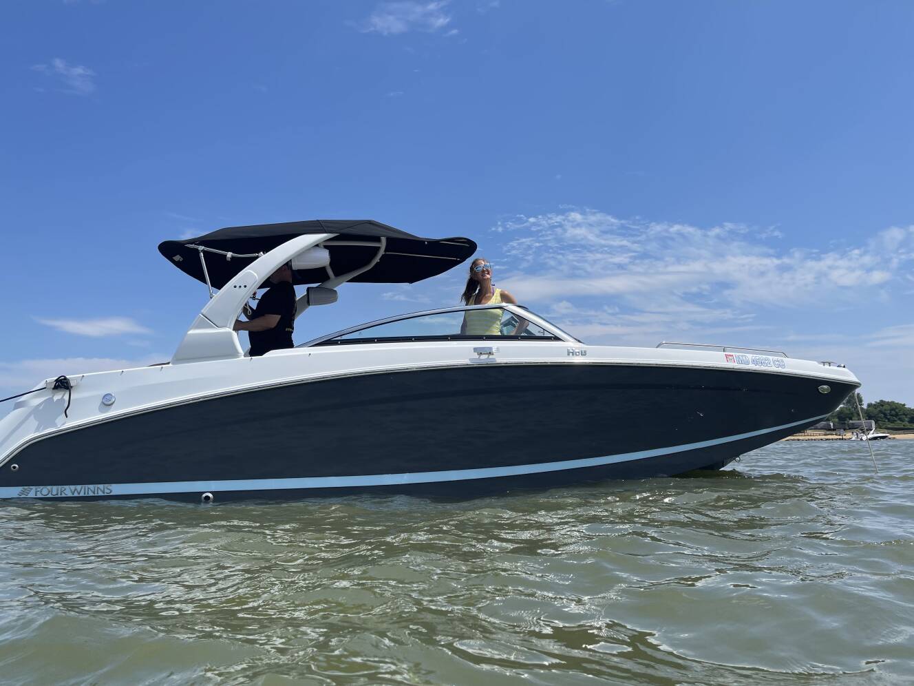 A photo of this 2023 Four Winns Hd Series