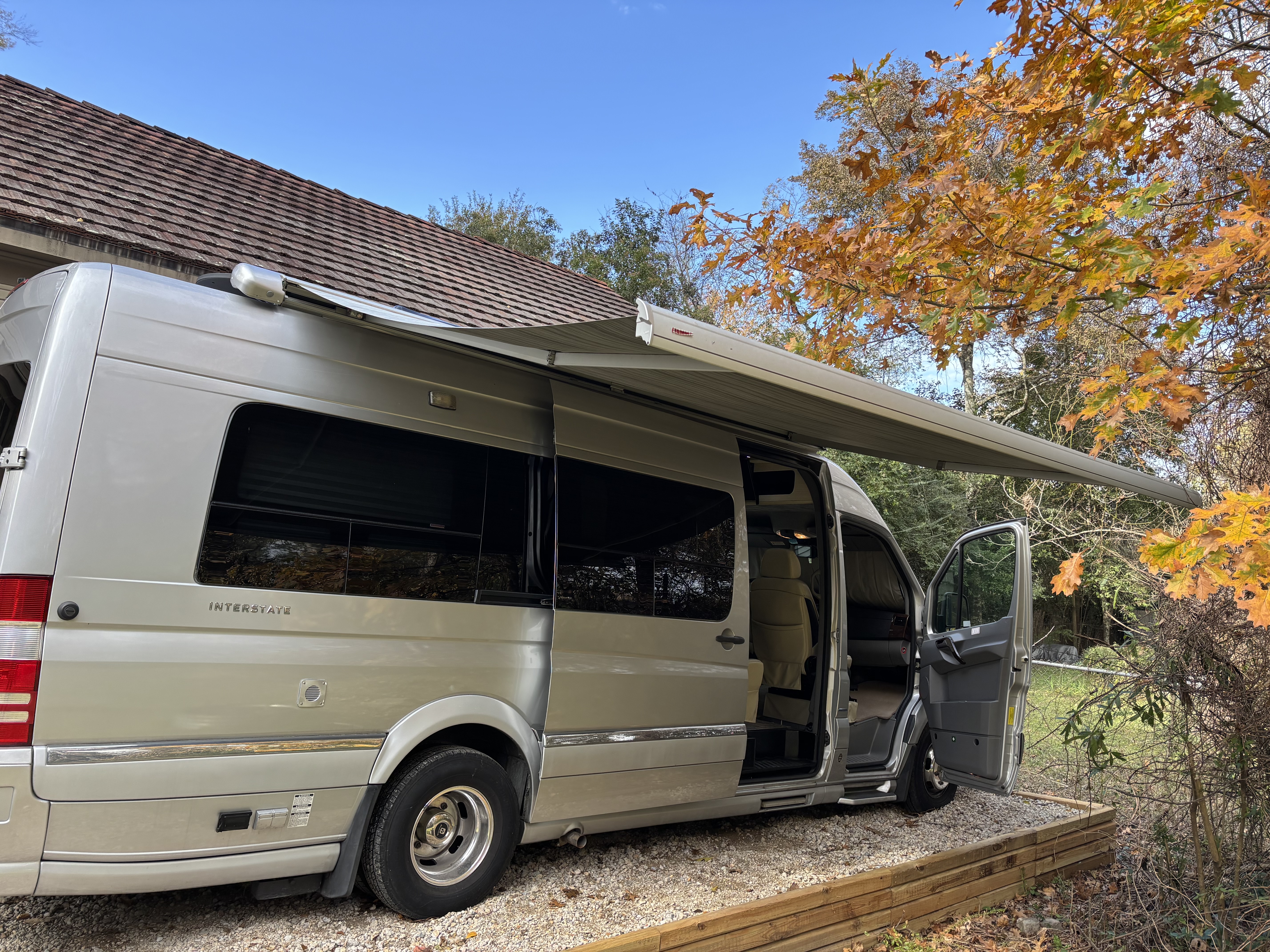 2014 Airstream INTERSTATE GRAND TOUR EXT 3500 RV