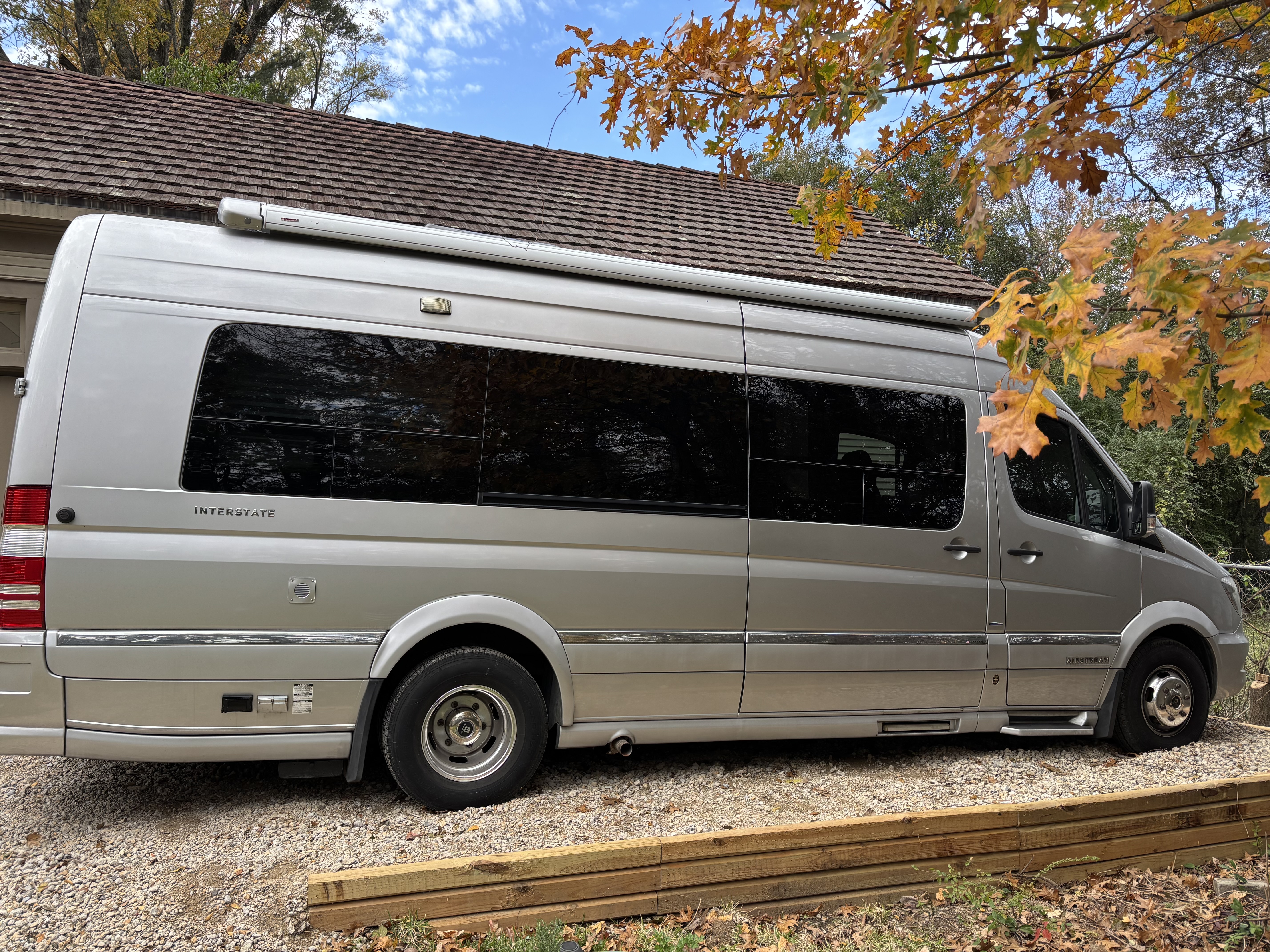 2014 Airstream INTERSTATE GRAND TOUR EXT 3500 in jackson MS