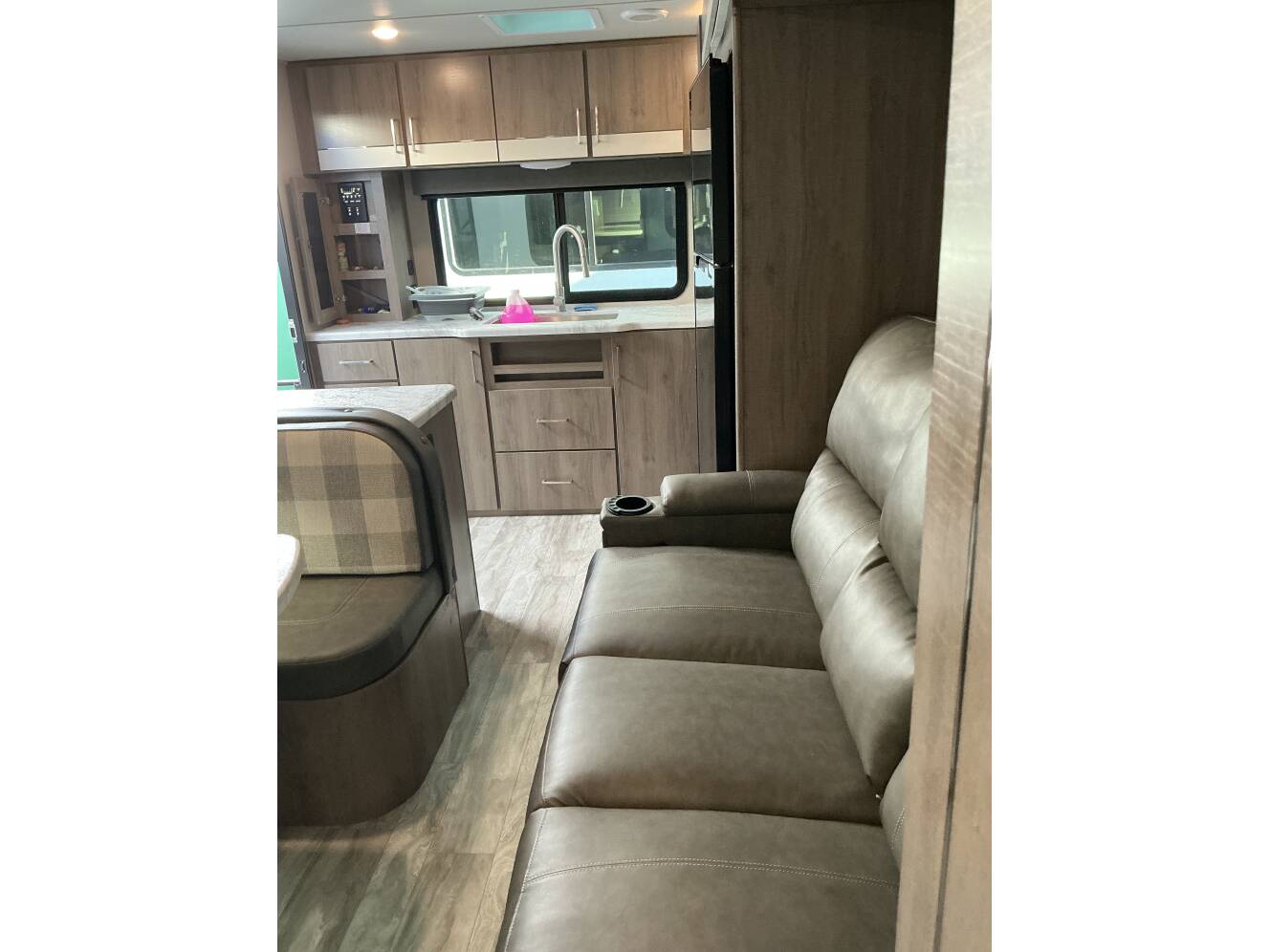 A photo of this 2022 Grand Design IMAGINE XLS 24LDE