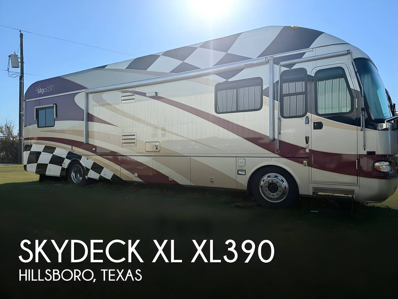 A photo of this 2006 Airstream Skydeck XL XL390