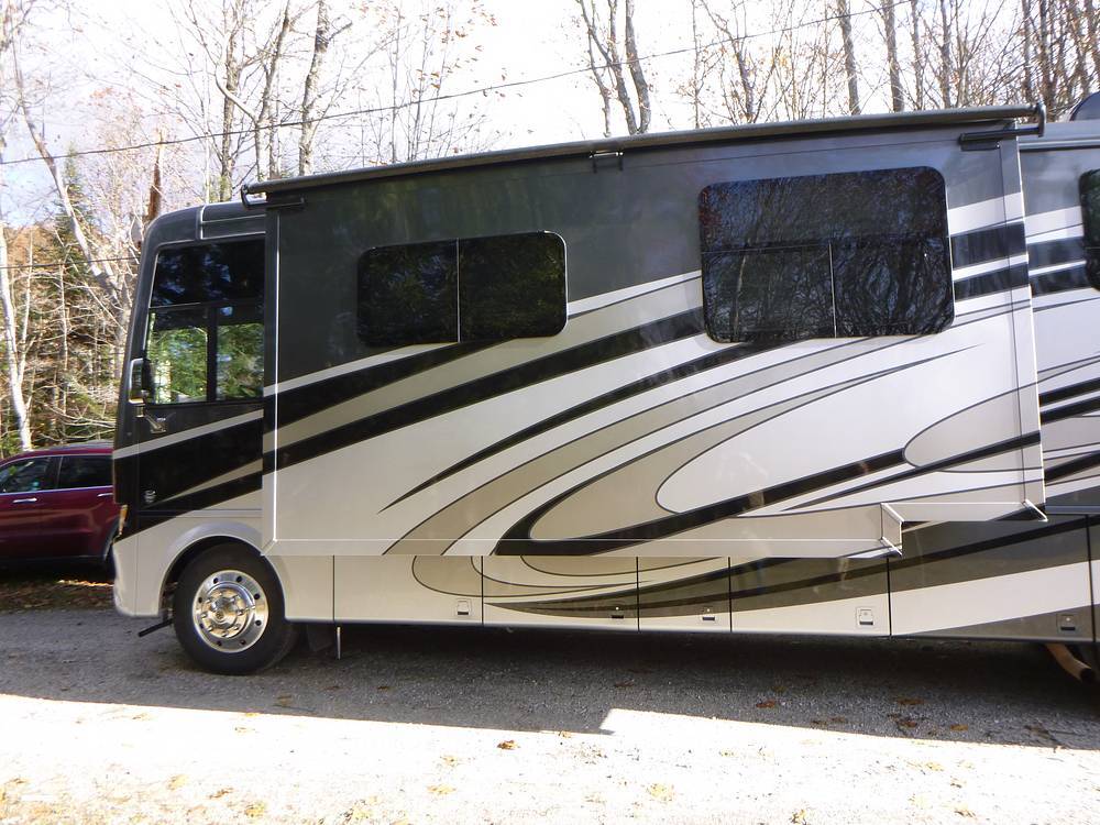 2016 Newmar Canyon Star 3755 in danbury NH