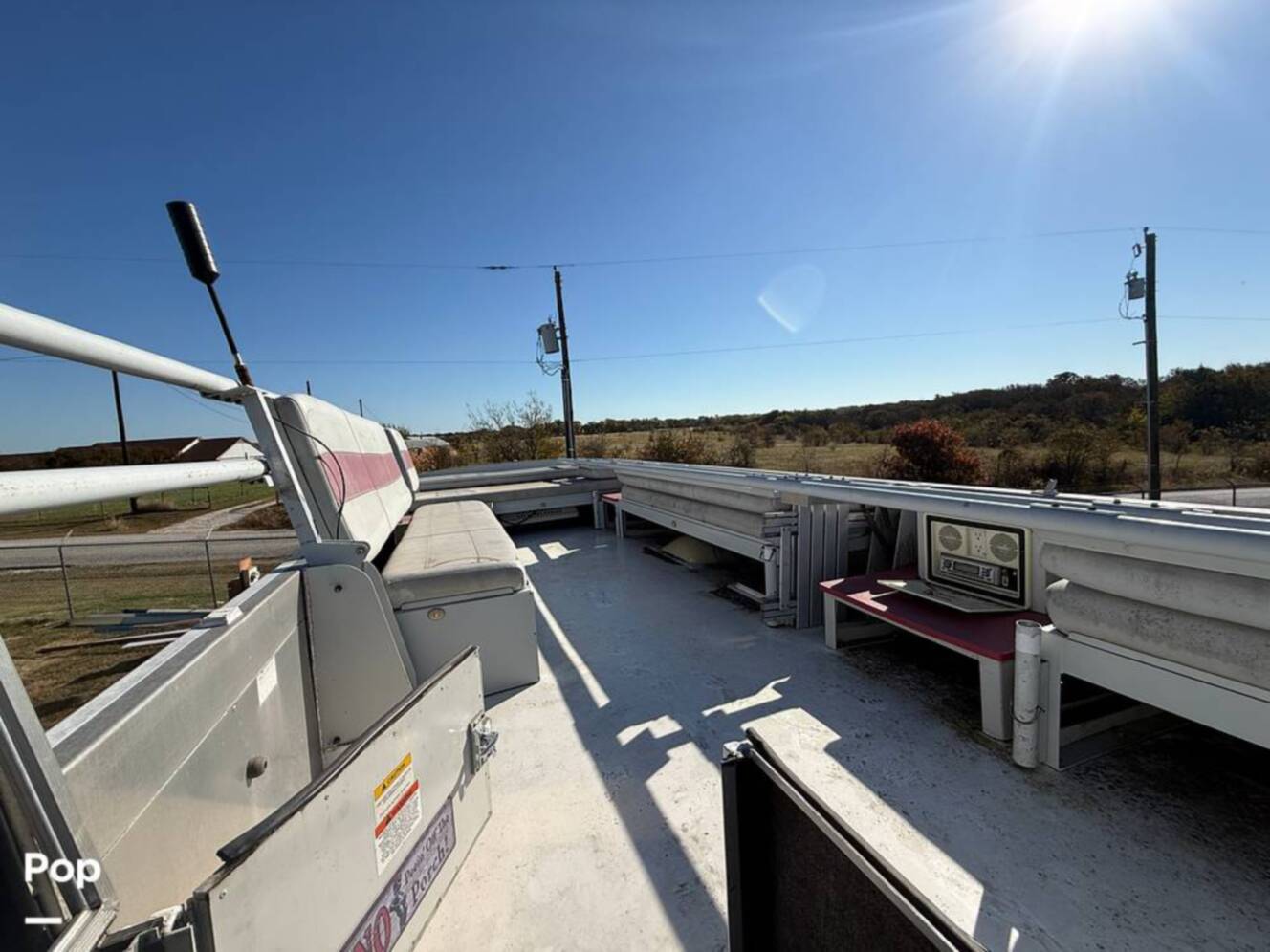 A photo of this 2006 Airstream Skydeck XL XL390